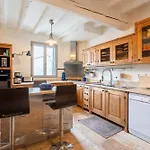 Maison Gisele A *