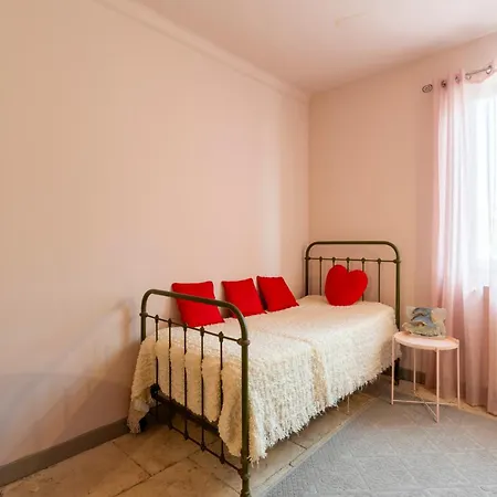 Maison Gisele A * Manduel