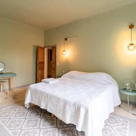 Maison Gisele A Manduel