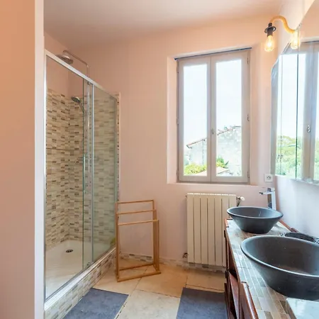 Maison Gisele A Сasa de vacaciones *